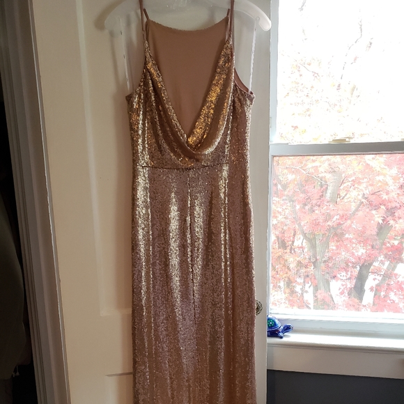 Rose Gold Sequins Gown (Lulus - M) - Picture 2 of 5